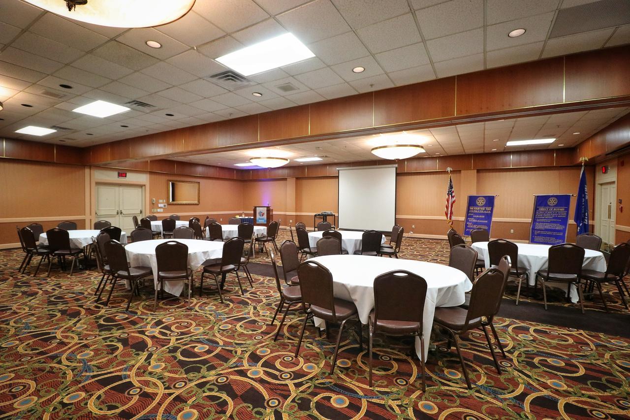 Hotel Mead Resorts & Conventions Center Wisconsin Rapids Exterior foto